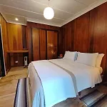 Aventoriba Lodge